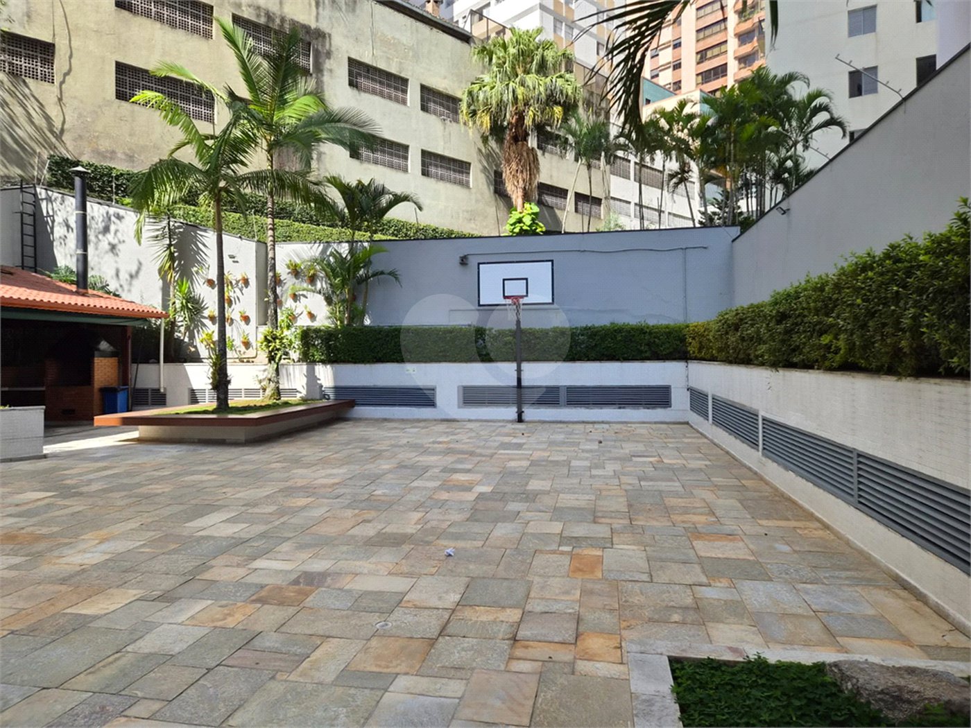 Apartamento à venda ou para alugar com 4 quartos, sendo 2 suítes, em Santana, São Paulo, SP