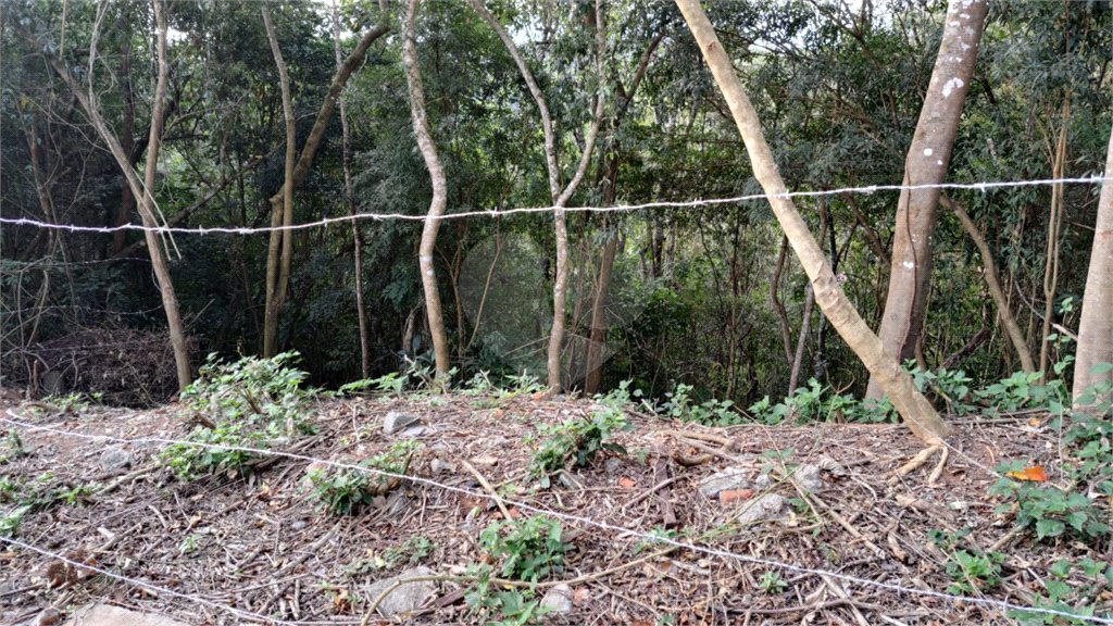 Terreno à venda no condomínio Alpes da Cantareira, Mairiporã - SP