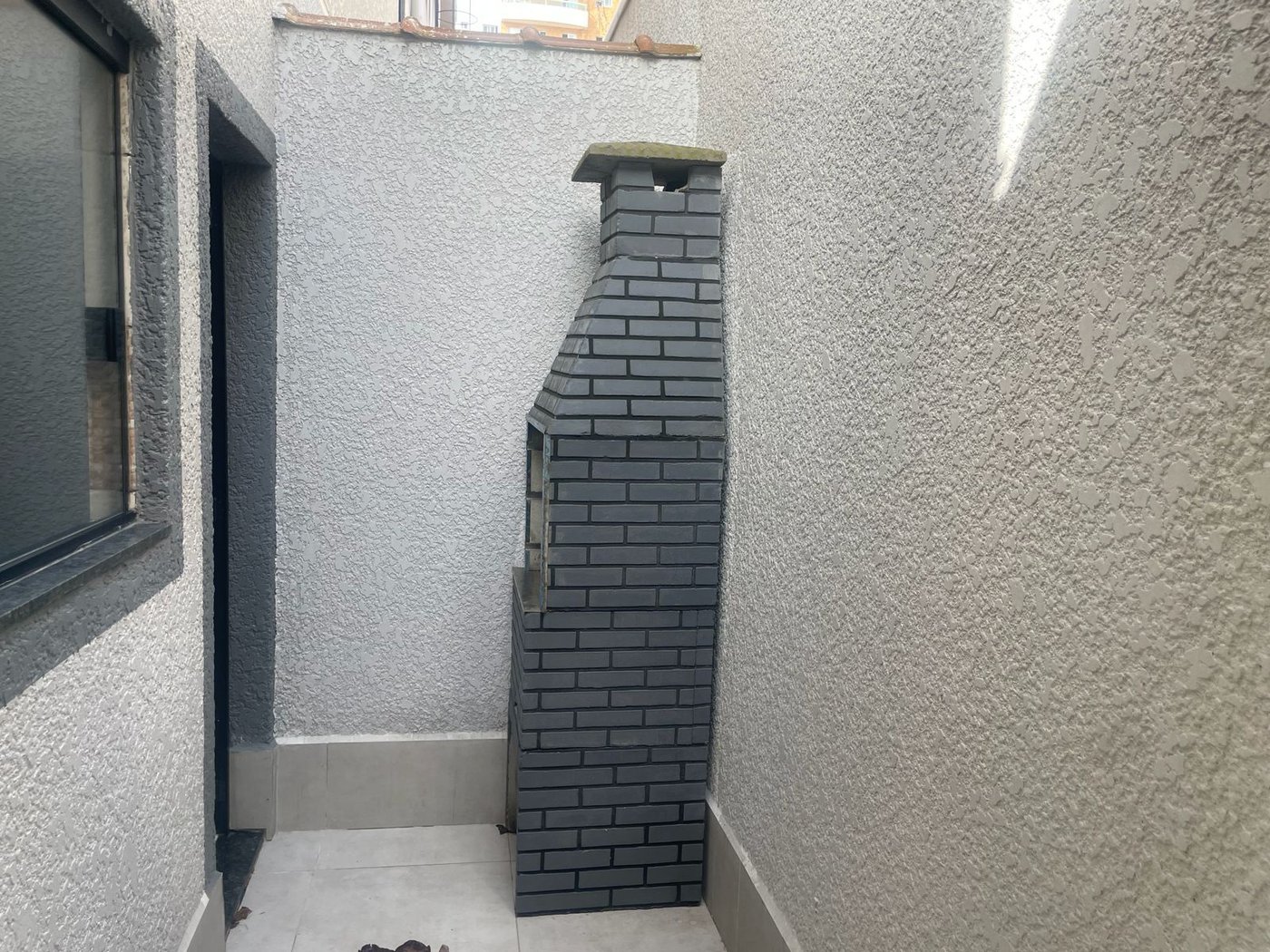 Casa de Vila à venda com 2 quartos, sendo 1 suíte, Pé na areia!!!