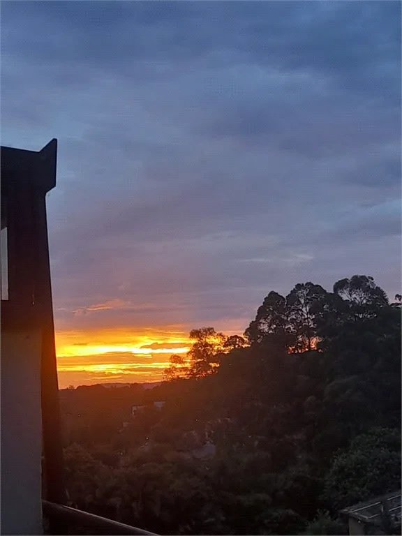 Apartamento à venda ou para alugar com 1 quarto em Granja Viana, Cotia, SP