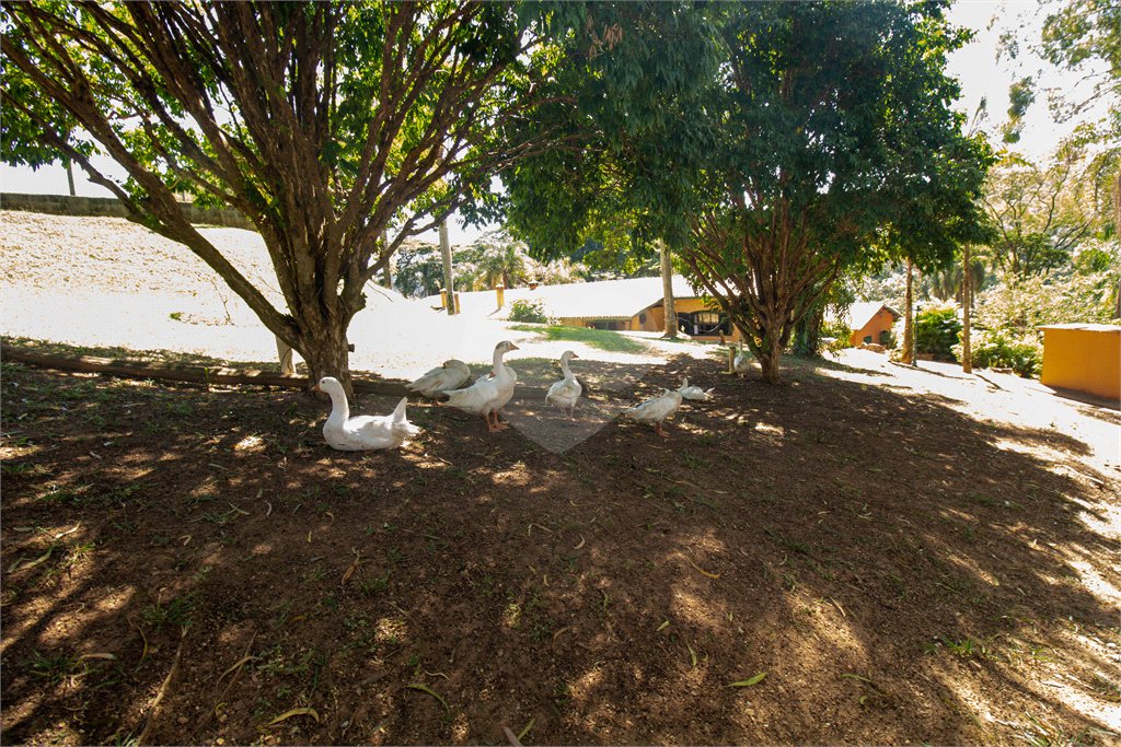 Fazenda para alugar com 3 quartos em Cristal, Mairinque, SP