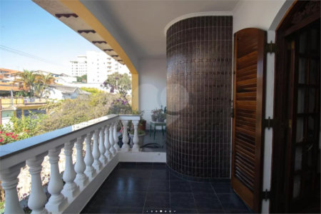 Casa à venda com 4 suítes em Vila Medeiros, São Paulo, SP