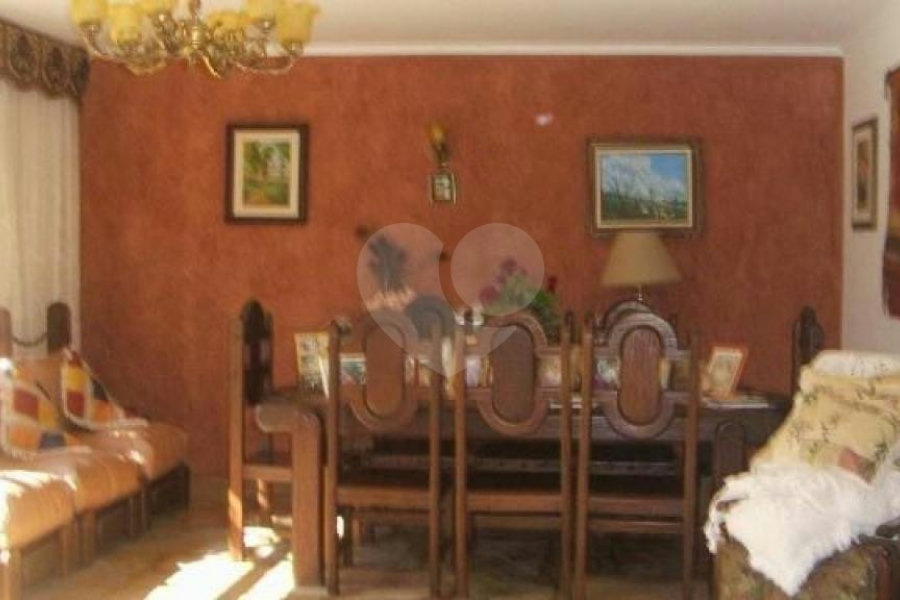 Casa Térrea à venda com 3 quartos, sendo 1 suíte, em Vila Albertina, São Paulo, SP