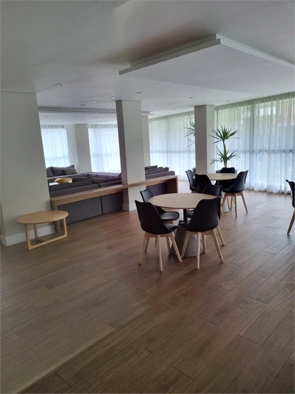 Apartamento à venda com 3 quartos, sendo 1 suíte, em Ferreira, São Paulo, SP