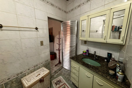 Casa Térrea à venda com 4 quartos, sendo 1 suíte, em Vila Germinal, São Paulo, SP