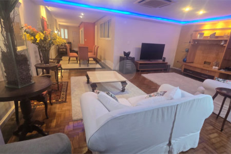 Apartamento à venda com 3 quartos, sendo 1 suíte, em Copacabana, Rio de Janeiro, RJ