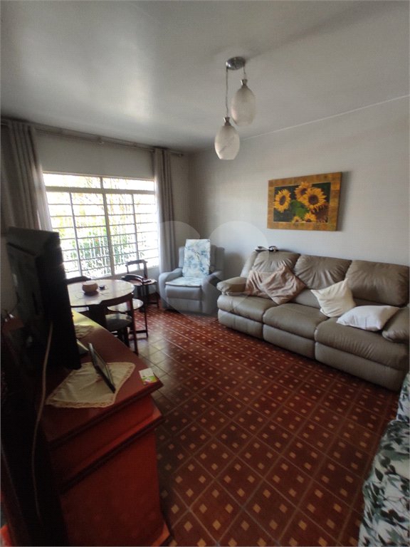 Casa à venda com 3 quartos, sendo 1 suíte,  em Vila Rosália, Guarulhos, SP