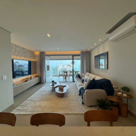 Apartamento à venda com 3 suítes em Riviera, Bertioga, SP