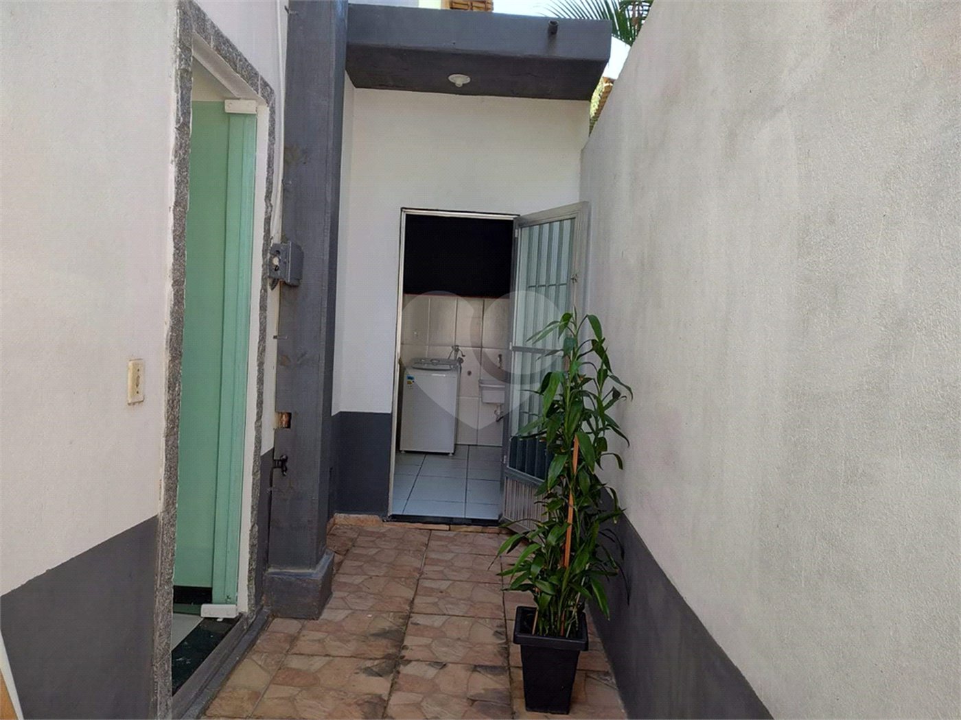 Casa à venda com 3 quartos, sendo 2 suítes,  em Rasa, Armação dos Búzios, RJ