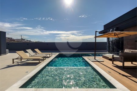Indaiatuba - Quintas da Terracota - 1252 m² de terreno - casa térrea com 514 m² de área construída -3 vagas de garagem cobertas e 3 descobertas Lavabo - Sala de estar e jantar amplas e integradas - Escritório privativo - Cozinha toda equipada com geladeira, forno, micro-ondas, lava-louças,