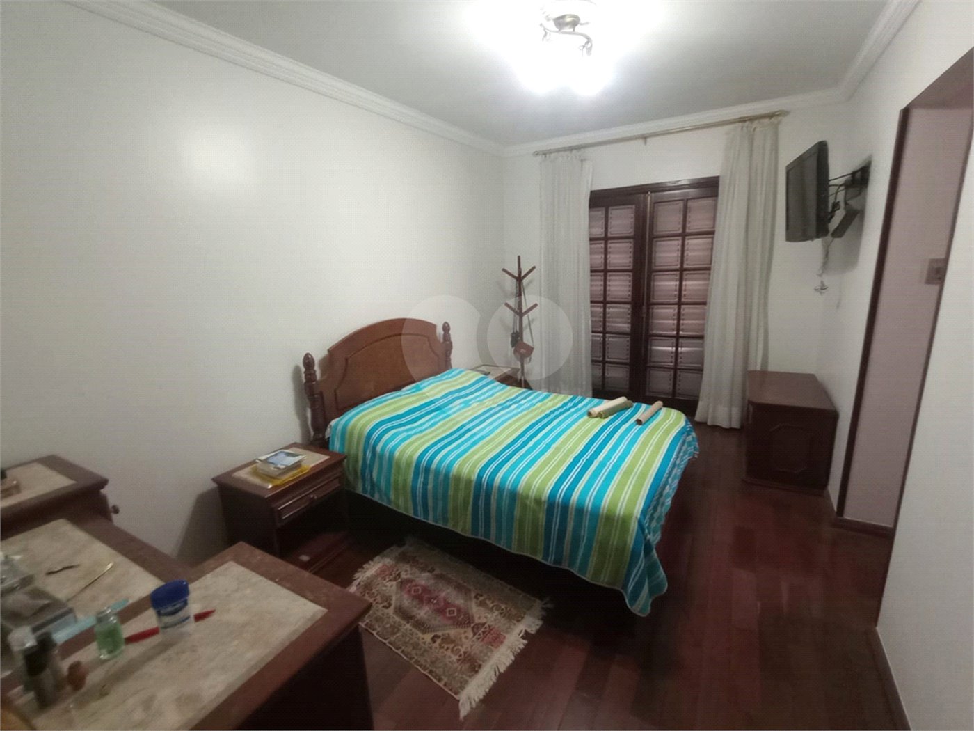 Sobrado à venda com 4 quartos, sendo 1 suíte, em Vila Macedópolis, São Paulo, SP