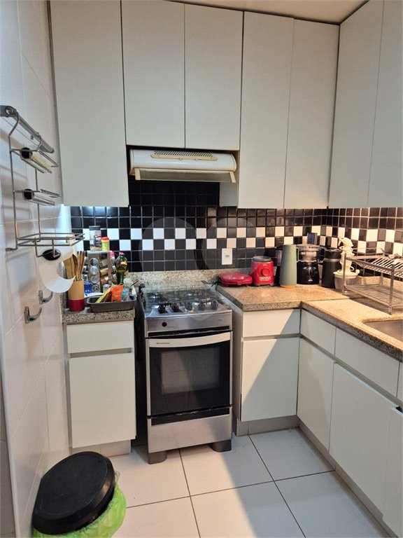 Apartamento à venda com 2 quartos, sendo 1 suíte,  em Copacabana, Rio de Janeiro, RJ