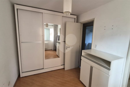 Apartamento à venda com 3 quartos, sendo 1 suíte, em Vila Campestre, São Paulo, SP