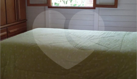 Casa para alugar com 3 quartos, sendo 1 suíte,  no condomínio Itaembu, Itatiba - SP