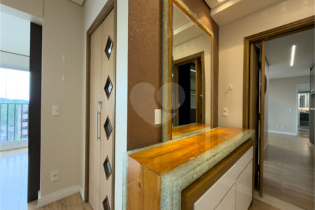 Apartamento à venda com 4 quartos, sendo 2 suítes, em Pinheiros, São Paulo, SP