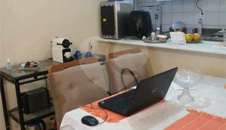 Apartamento à venda com 2 quartos, sendo 1 suíte,  em Jardim Monte Kemel, São Paulo, SP