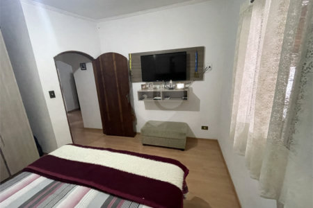Casa à venda com 2 quartos, sendo 1 suíte, em Vila Angélica, Sorocaba, SP