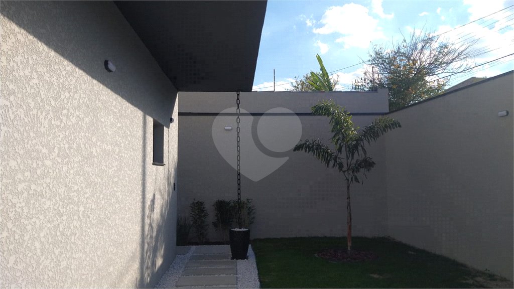 Casa à venda com 3 quartos, sendo 2 suítes,  em Nova Gardênia, Atibaia, SP