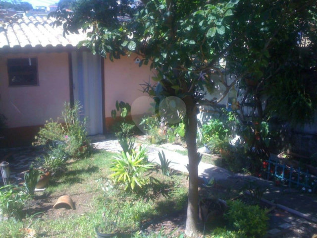 Sobrado à venda com 4 quartos, sendo 1 suíte,  em Jardim Peri, São Paulo, SP