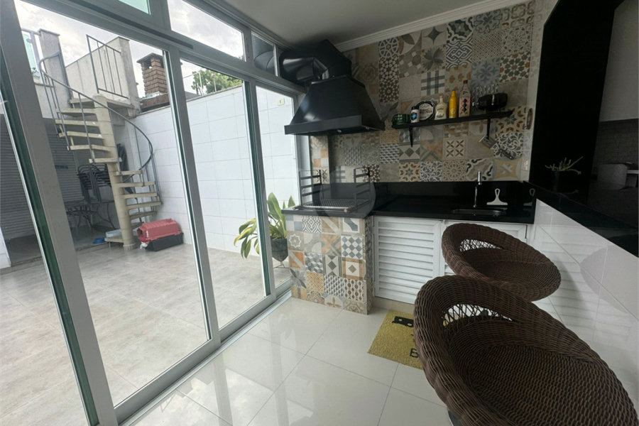 Sobrado à venda com 3 quartos, sendo 1 suíte, em Tucuruvi, São Paulo, SP