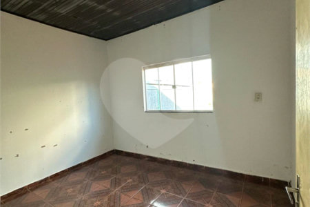 Casa à venda com 2 quartos em Jardim das Rosas, Ponta Porã, MS