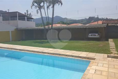 Casa à venda com 4 quartos no Centro, Piracaia, SP