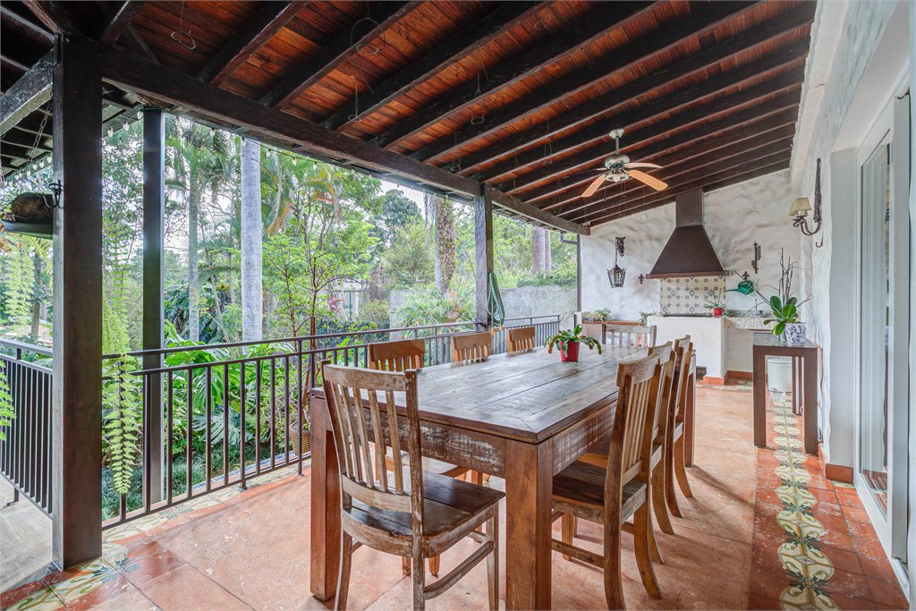 Casa de Vila à venda com 3 quartos, sendo 2 suítes, em Alto da Boa Vista, São Paulo, SP