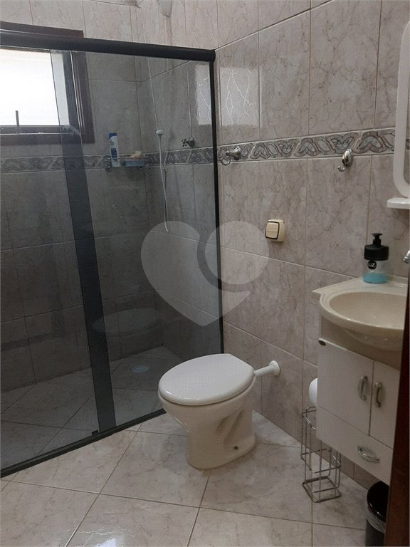Casa à venda com 3 quartos, sendo 1 suíte,  em Residencial Colinas, Mogi das Cruzes, SP
