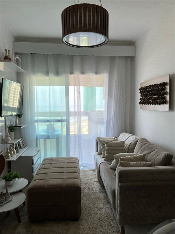 Apartamento à venda com 2 quartos, sendo 1 suíte, no Centro, Mongaguá, SP