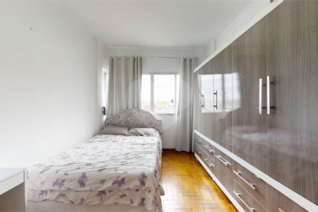 Apartemento com dois dormitórios na Bela Vista.