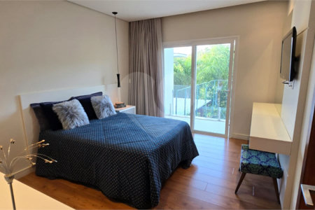 Casa à venda com 7 quartos, sendo 5 suítes, em Residencial Jardim Primavera, Louveira, SP