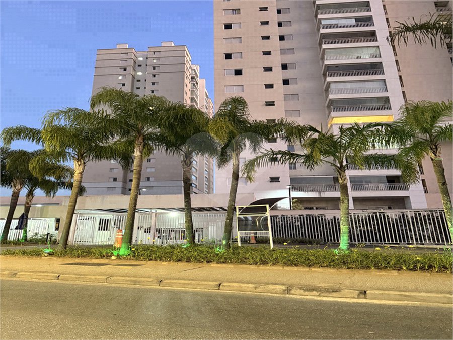 Apartamento para alugar com 2 quartos, sendo 1 suíte,  em Vila Suissa, Mogi das Cruzes, SP