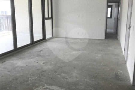 Apartamento à venda com 3 suítes em Jardim Aurélia, São Paulo, SP