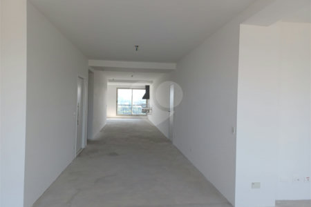 Apartamento à venda com 4 suítes em Real Parque, São Paulo, SP
