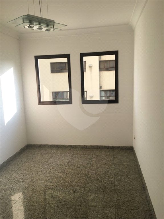 Apartamento à venda com 4 suítes em Vila Suzana, São Paulo, SP