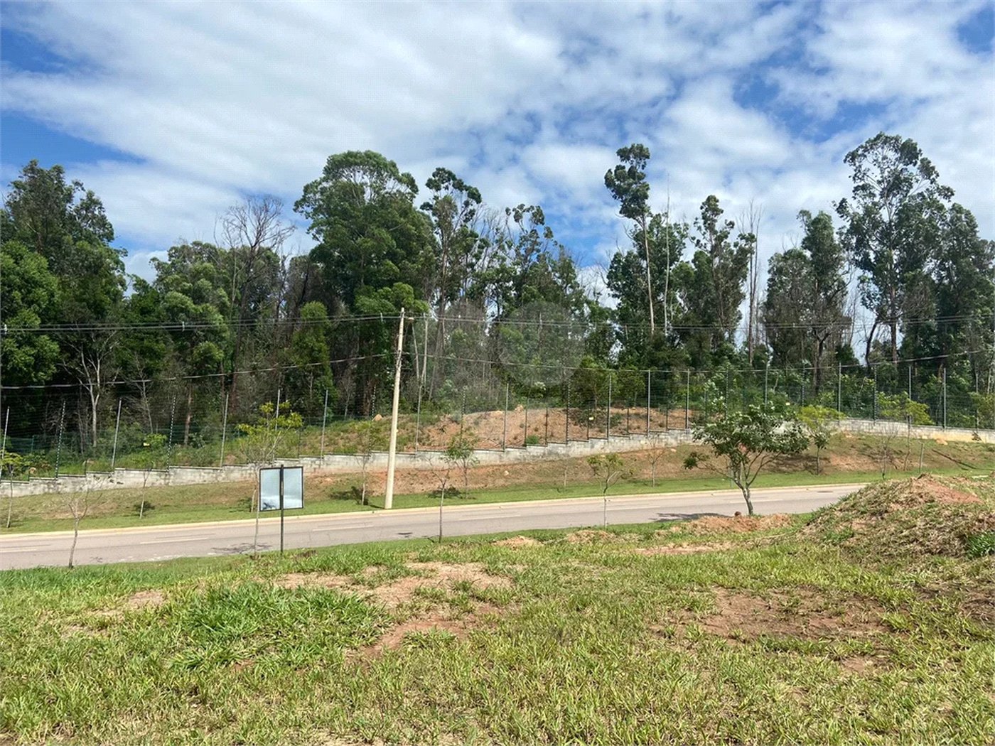 Terreno à venda em Residencial Colinas de Itupeva, Itupeva, SP