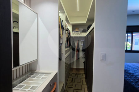 Casa Térrea à venda com 4 quartos, sendo 2 suítes, em Vila Avaí, Indaiatuba, SP