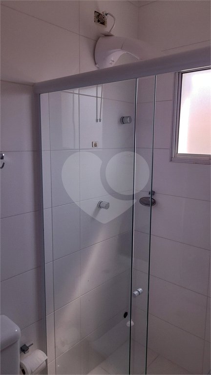Casa à venda com 2 suítes no condomínio Residencial Matos, São Paulo - SP