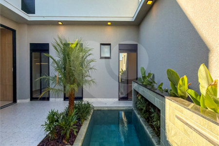 Casa à venda com 3 suítes no condomínio Jardim Residencial Dona Maria Candida, Indaiatuba - SP