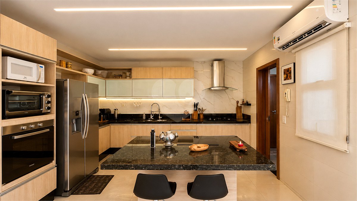 Apartamento para alugar com 3 suítes em Duque de Caxias, Cuiabá, MT