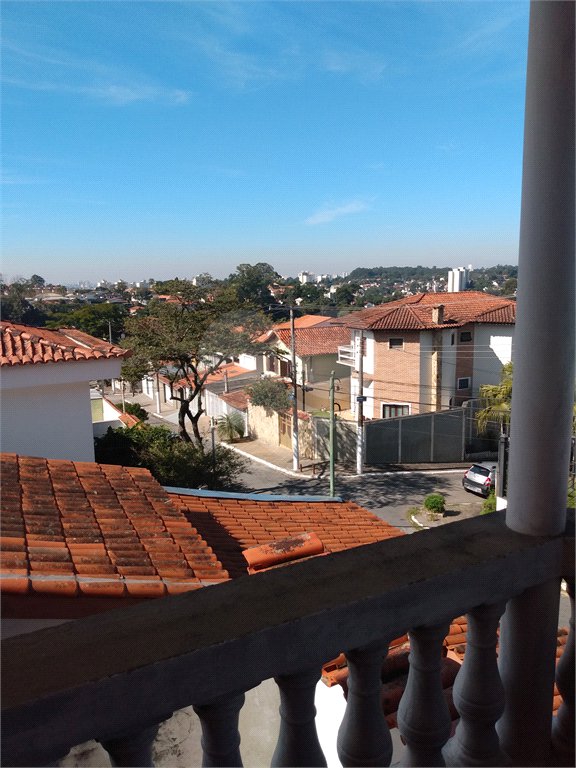 Sobrado à venda ou para alugar com 3 quartos, sendo 1 suíte, em Horto, São Paulo, SP
