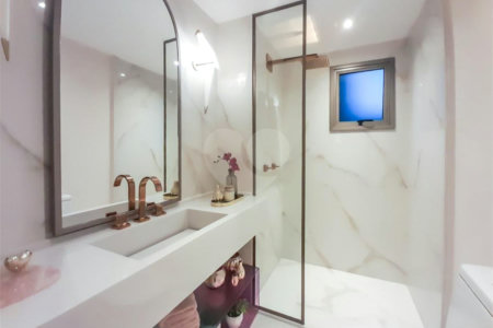 Apartamento à venda com 4 suítes em Indianópolis, São Paulo, SP