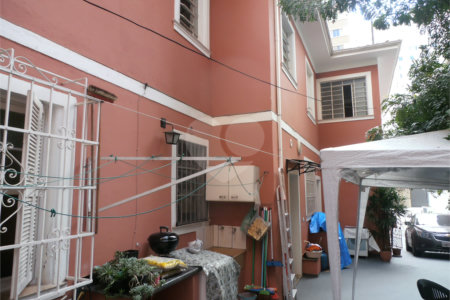 Casa à venda com 7 quartos, sendo 1 suíte, em Perdizes, São Paulo, SP