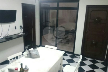 Sobrado à venda com 5 quartos, sendo 2 suítes, em Brooklin Paulista, São Paulo, SP