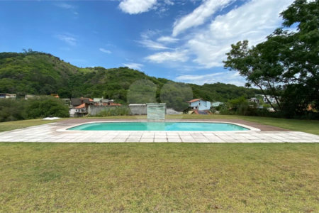 Casa à venda com 3 suítes no condomínio Padre Belizário 2, Rio de Janeiro - RJ