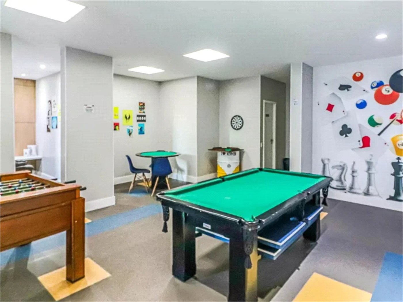 Apartamento à venda com 3 quartos, sendo 1 suíte,  em Vila Polopoli, São Paulo, SP