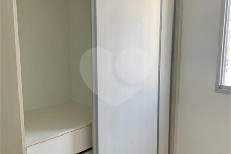 Apartamento à venda com 2 quartos em Lapa de Baixo, São Paulo, SP
