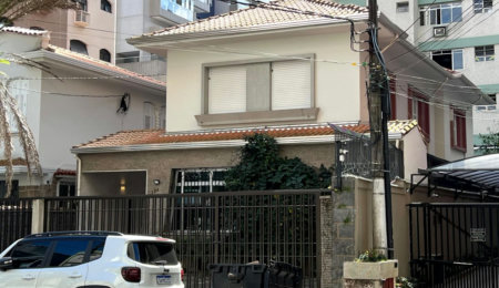 Casa com 4 dormitórios para alugar, 335 m² por R$ 21.181,12 - Gonzaga - Santos/SP
