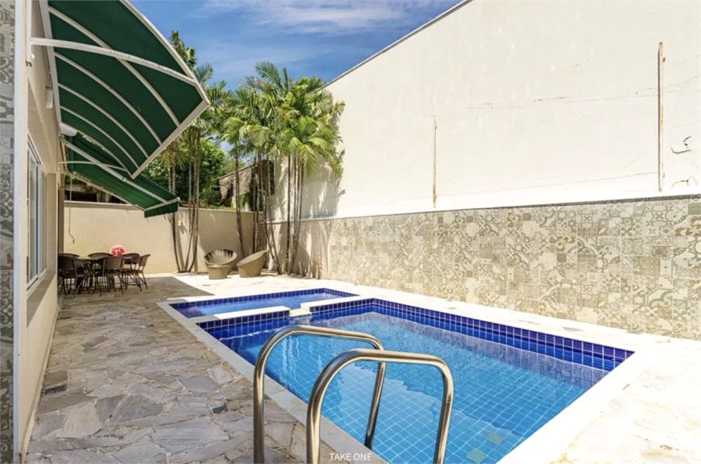 Casa à venda com 3 suítes no condomínio Villagio DI Verona, Vinhedo - SP
