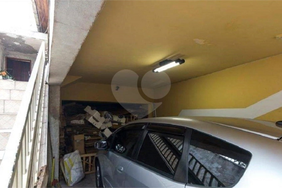 SOBRADO 3 DORMITÓRIOS (1 SUÍTE) E 3 VAGAS DE GARAGEM PARA VENDA - BOSQUE DA SAÚDE